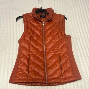 Love Tree Puffer Vest